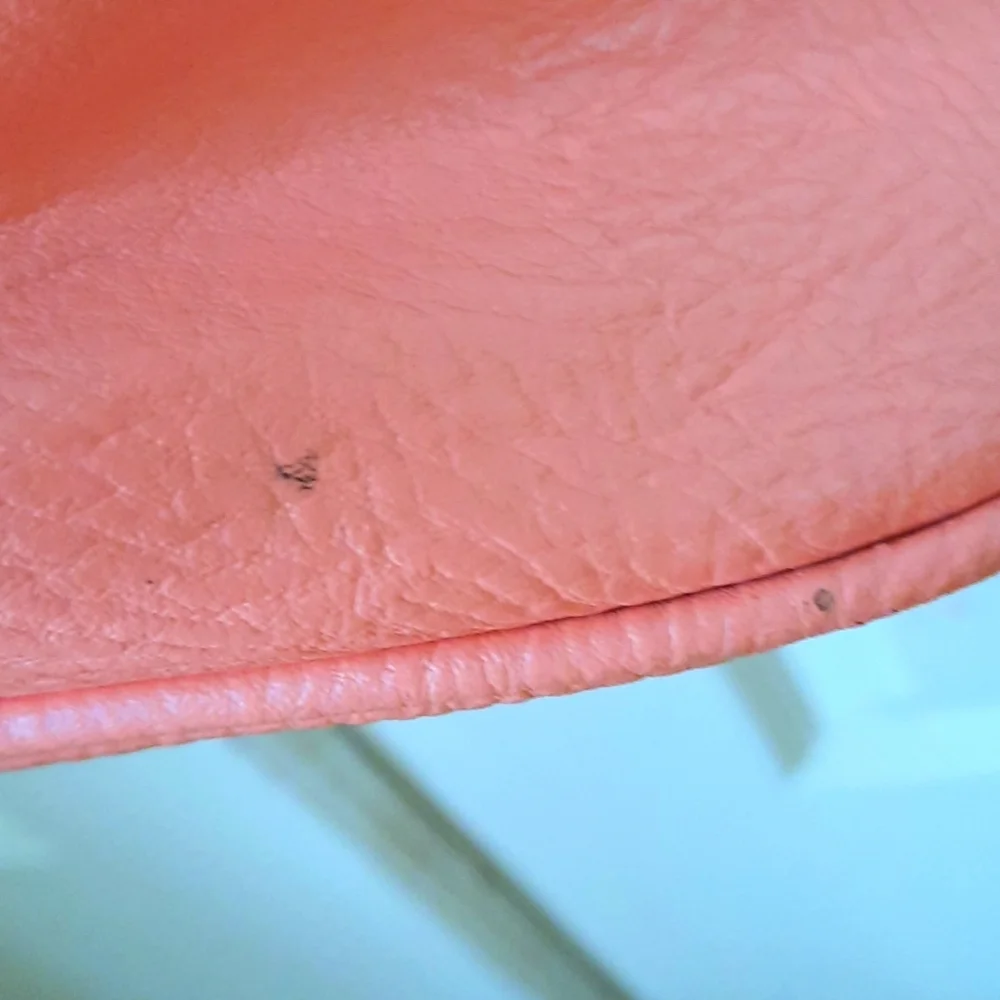 Beautiful dark salmon pink hobo bag. Used only a handful of times. - Picture 4 of 5